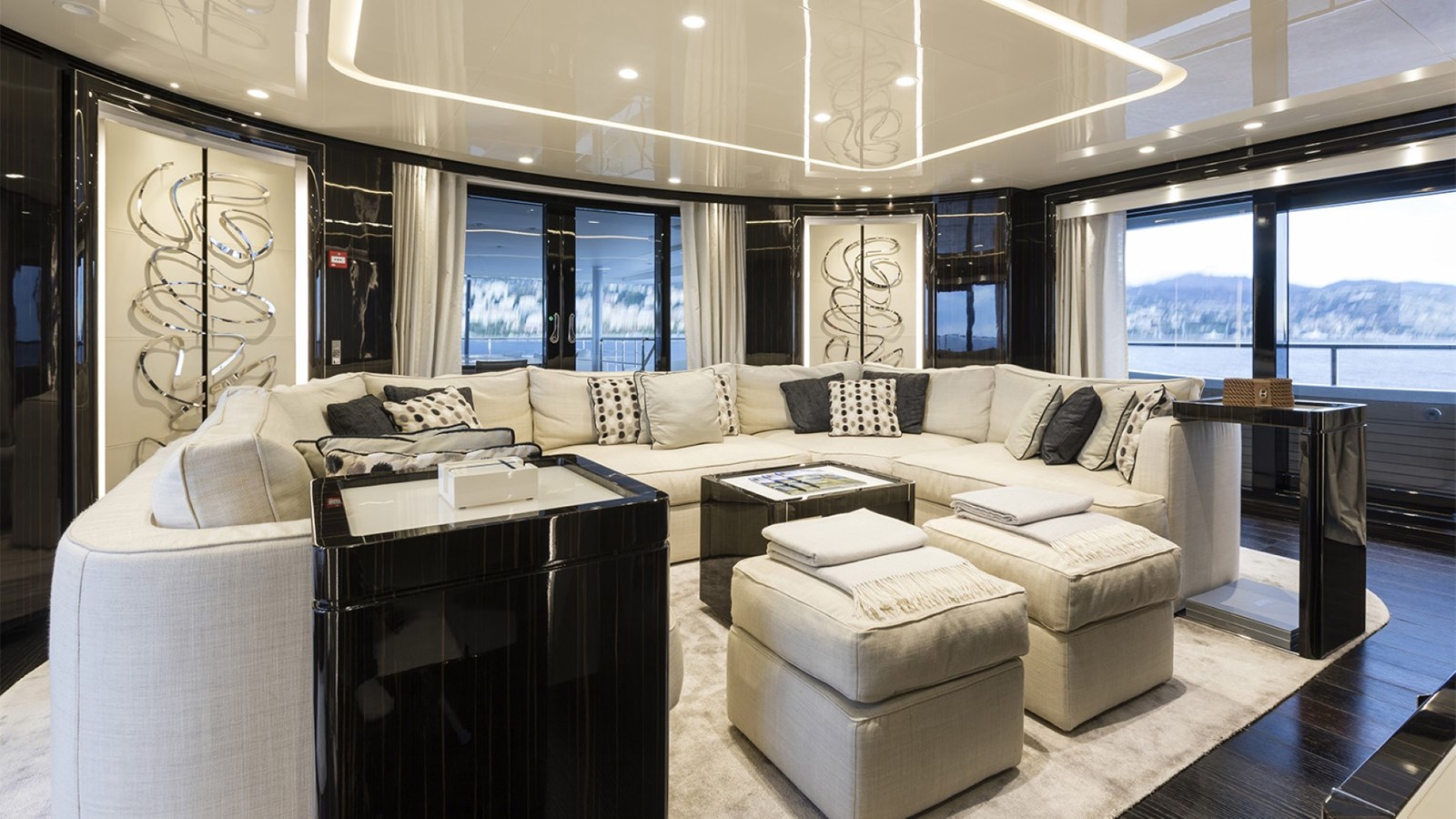 Luxury Villa, Palm Island