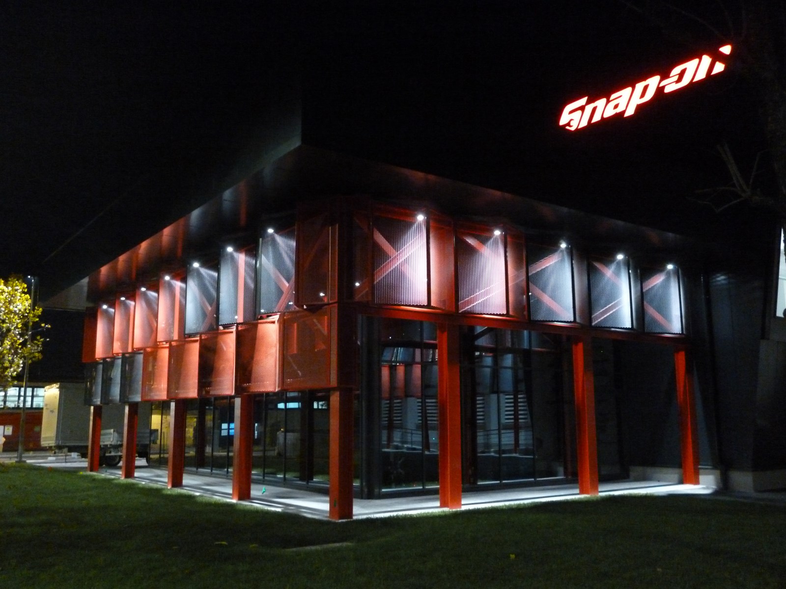 Snap-On Store, Dubai